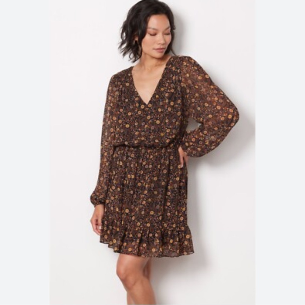 NWT Evereve Black Floral Olivia Dress Sz M